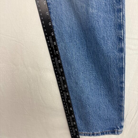 Levi Strauss 501 Women's Mid Rise Relaxed Fit Straight Leg Jeans – Size W27 L32 - Picture 4 of 15